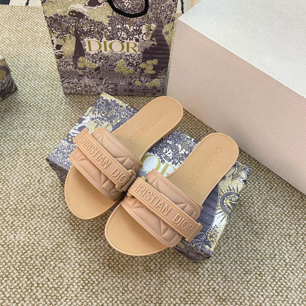 Tan C H R I ST I A N• D I O R sandals