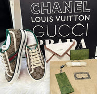 G u cc I shoes