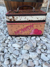 Load image into Gallery viewer, Cowhide leather tooled jewelry box
