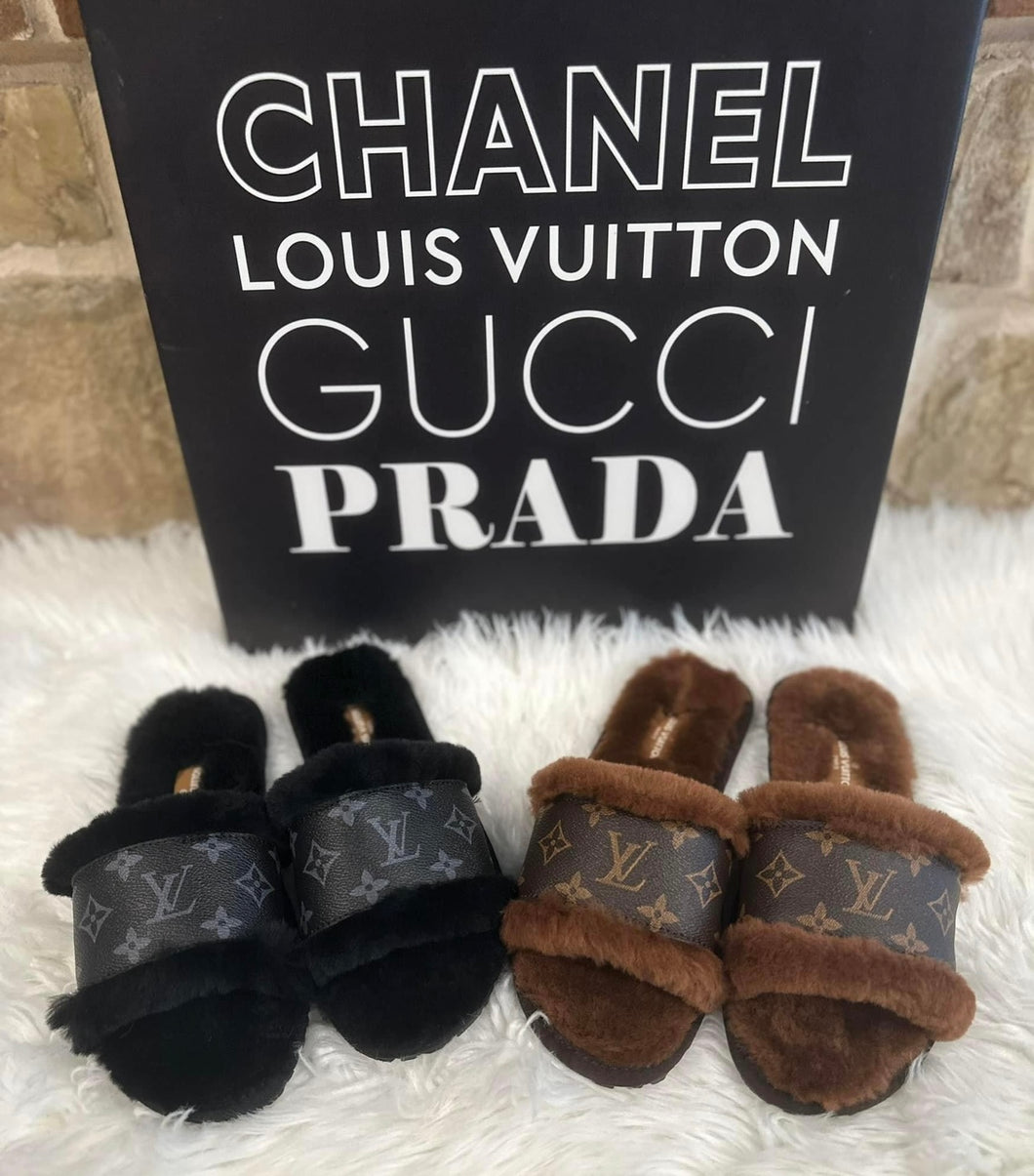 Women’s U G G fur lined L V Slides