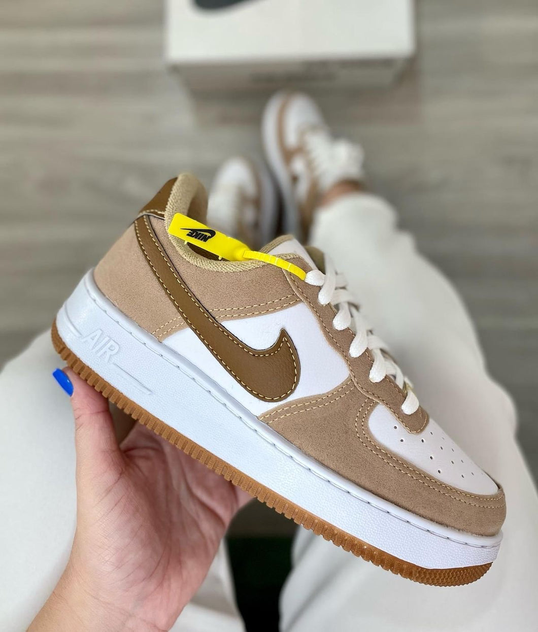 Women’s N I K E S fall edition